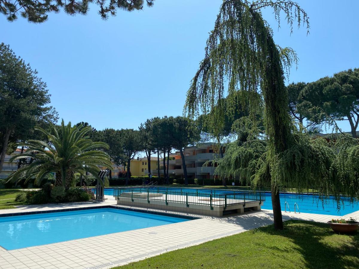 Casa Briciola - Fully Equipped, Garden And Pool Apartment Bibione Exterior foto